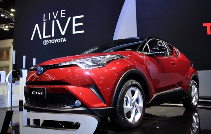 Toyota นำสุดยอดยานยนต์หลากรุ่น โชว์ตัว C-HR และข้อเสนอพิเศษ บุกงาน Motor Expo 2017