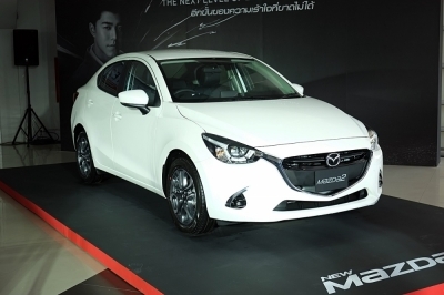 Mazda 2 MY 2018 เพิ่มออพชั่นล้นคันเอาใจวัยรุ่น เริ่มต้น 530,000 บาท