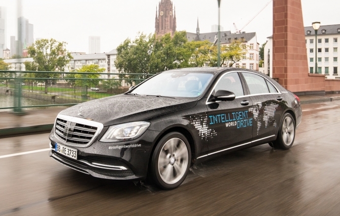 เมอร์เซเดส-เบนซ์ยกระดับระบบการขับขี่อัตโนมัติ ในโครงการ Mercedes-Benz Intelligent World Drive