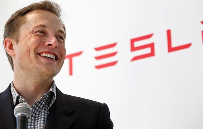 Elon Musk ชายผู้เปลี่ยนโลกยานยนต์-Iron Man ของโลกความเป็นจริง