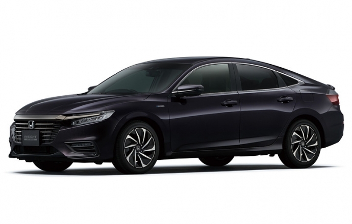 Honda Insight มิติใหม่เก๋งรักษ์โลก..พร้อมขายแดนยุ่นภายในปีนี้
