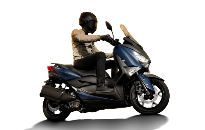 เปิดตัวรถจักรยานยนต์สปอร์ตออโตเมติกพรีเมี่ยมระดับท้อปคลาส Yamaha XMAX 300 ใหม่