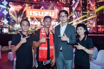 อีซูซุชวนคนไทยเชียร์ “สะท้านฟ้า ศิษย์นายกชายสงขลา” ใน THAI FIGHT 2018 รอบชิงชนะเลิศ 