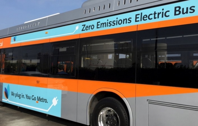 แคลิฟอร์เนียตั้งเป้า เปลี่ยนรถเมล์โดยสารทั้งหมดให้เป็นรถพลังงานไฟฟ้าภายในปี 2040