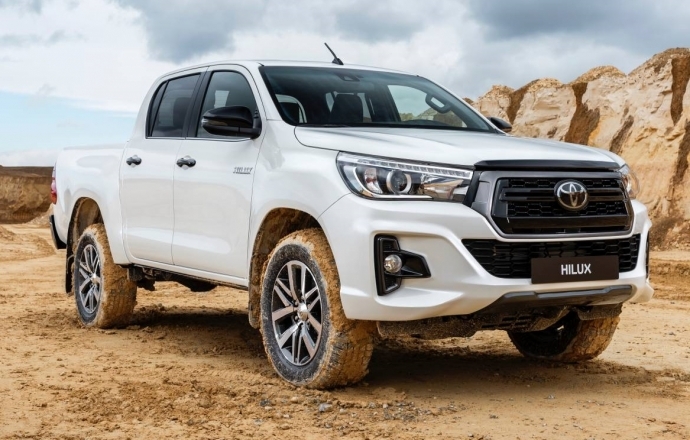 เผยกระบะรุ่นพิเศษ Toyota Hilux 2019 Special Edition ที่งาน Commercial Vehicle Show 2019