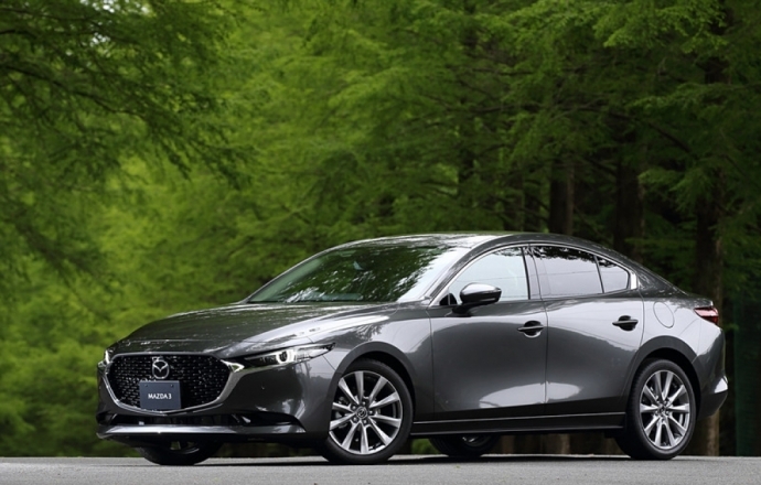 ตัดหน้าพี่ไทย!! All New Mazda 3 เก๋งสปอร์ตสายพันธุ์ Zoom-Zoom จ่อเผยมาเลเซีย กรกฎาคมนี้