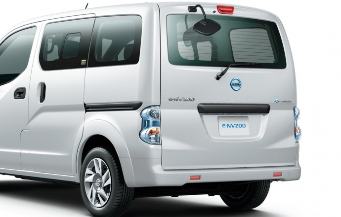 รถตู้ไฟฟ้า Nissan e-NV200 มียอดสั่งซื้อแล้วกว่า 10,000 คัน ตั้งแต่ปี 2018