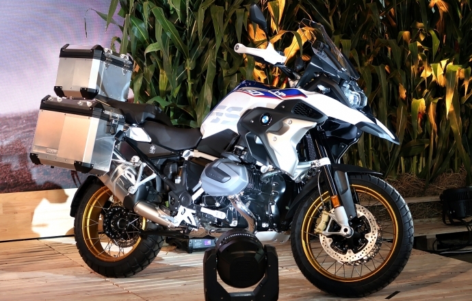 BMW Motorrad ประเทศไทย เปิดตัวมอเตอร์ไซค์ใหม่ตระกูล R 1250 GS และ GS Adventure ล่าสุด เริ่ม 1.08 ล้านบาท