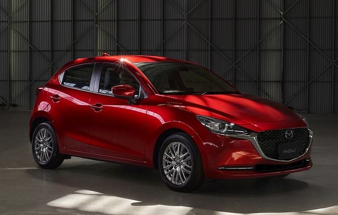Mazda 2 Facelift ชื่อใหม่หล่อใหม่……เก๋งเล็กแดนยุ่น เริ่ม 442,000 บาท