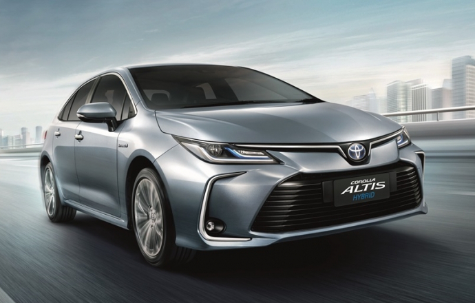 All New Toyota Corolla Altis Make A New High ข้ามสู่ขีดสุดที่เหนือกว่า เริ่ม 829,000 บาท