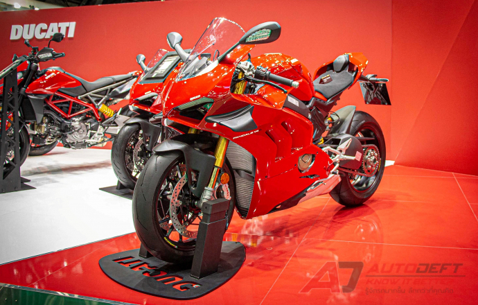 ดูคาติเปิดตัวรถรุ่นใหม่ในงาน Motor Show 2020 นำทัพโดย New Ducati Panigale V4 MY 2020