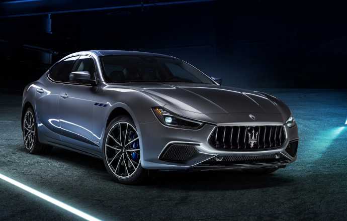 Maserati เปิดตัว ‘New Ghibli Hybrid’ ยนตรกรรมผสานมอเตอร์ไฟฟ้ารุ่นแรกในประวัติศาสตร์ของค่าย
