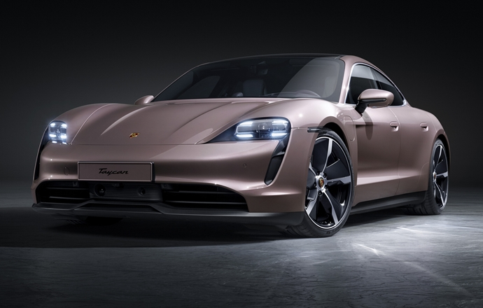 2021 The new Porsche Taycan RWD เสริมทัพเพิ่มรุ่นขับหลังเริ่มต้น เติมเต็มทางเลือกให้สาวก เริ่ม 6.19 ล้านบาท