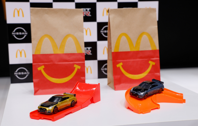 McDonald เปิดตัวของแถม Happy Meal ชุดใหม่ Nissan GT-R Nismo ย่อส่วนจาก Tomica