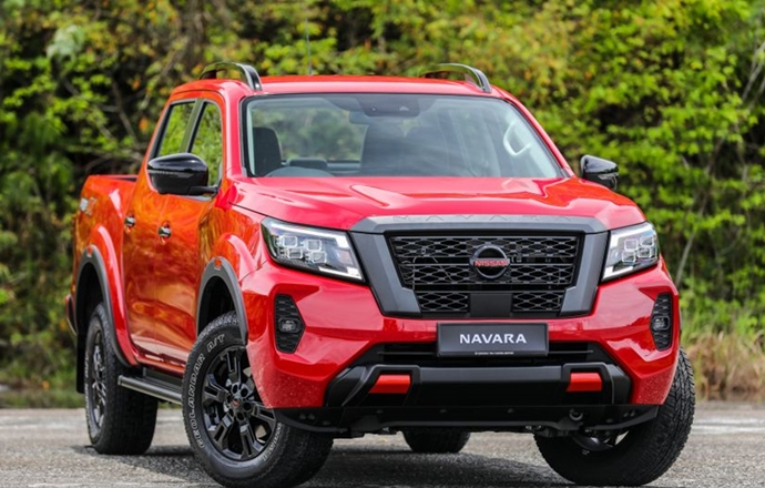 2021 Nissan Navara Facelift ปิกอัพอัจฉริยะหน้าใหม่ แต่เครื่องเดิม 2.5 ลิตร เปิดตัวแล้วที่มาเลเซีย เริ่ม 703,000 บาท