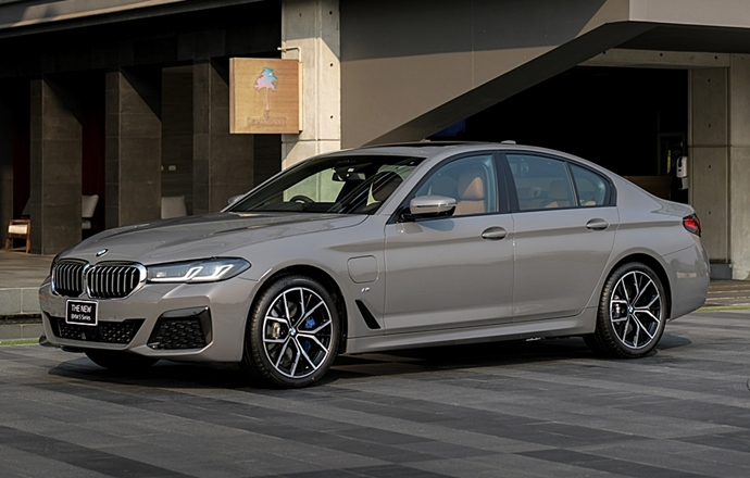 อัพเดทราคารถ 2021 BMW 5 Series LCI