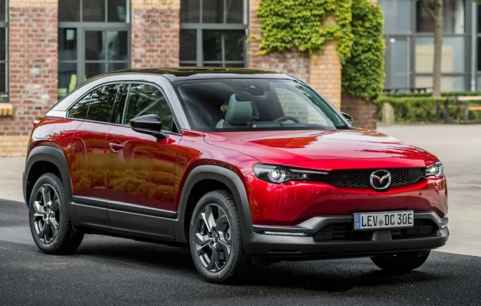 Mazda เปิดแผนลุยตลาดรถไฟฟ้า เตรียมเปิดตัวรถ PHEV 5 รุ่น และรถไฟฟ้า EV อีก 3 รุ่นในปี 2025