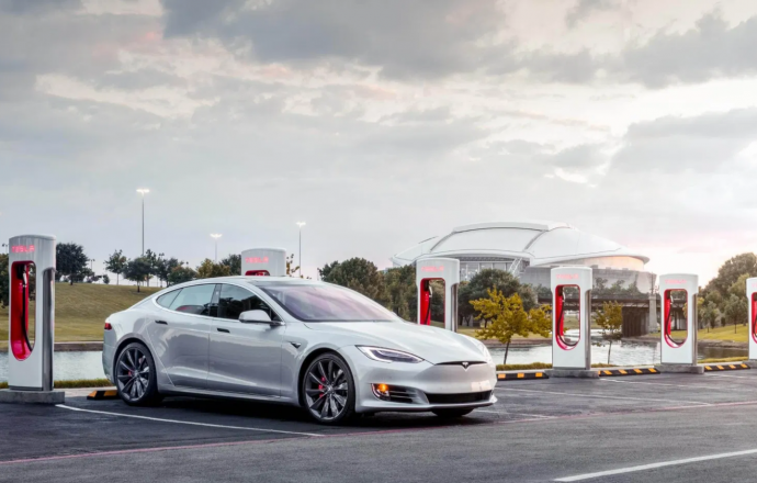 Tesla ใจดี เปิดให้รถไฟฟ้าทุกยี่ห้อเข้าใช้งาน Supercharger ได้ที่นอร์เวย์ในปีหน้า