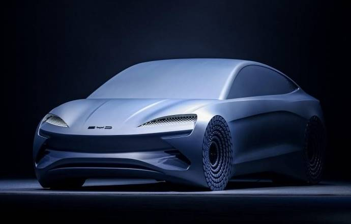 อวดโฉม...รถต้นแบบ BYD Ocean-X Concept คาดเป็นรถไฟฟ้าสมรรถนะสูง