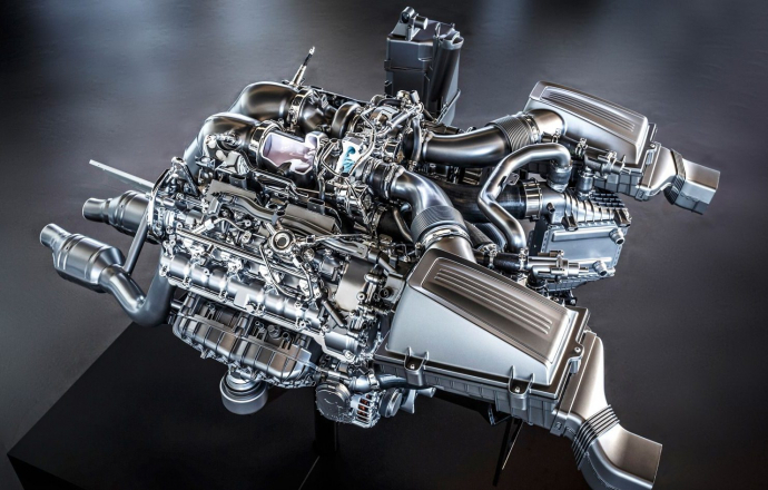 Mercedes-AMG ยืนยัน เครื่องยนต์ V8 จะยืนยงในตลาดรถใหม่ไปอย่างน้อย 10 ปีจากนี้ไป