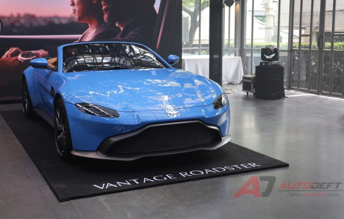 Aston Martin Vantage Roadster รถสปอร์ตรุ่นล่าสุดของเมืองไทย ในราคา 15.9 ล้านบาท
