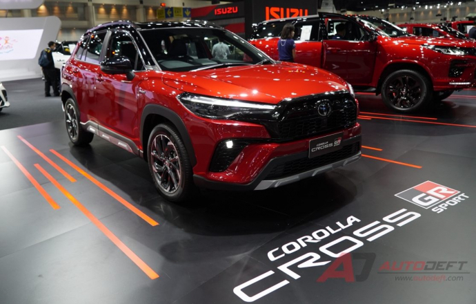 โตโยต้าเปิดตัว Toyota Corolla Cross HEV GR Sport ในราคาเริ่มต้น 1,249,000 บาท ที่งาน Motor Expo 2021