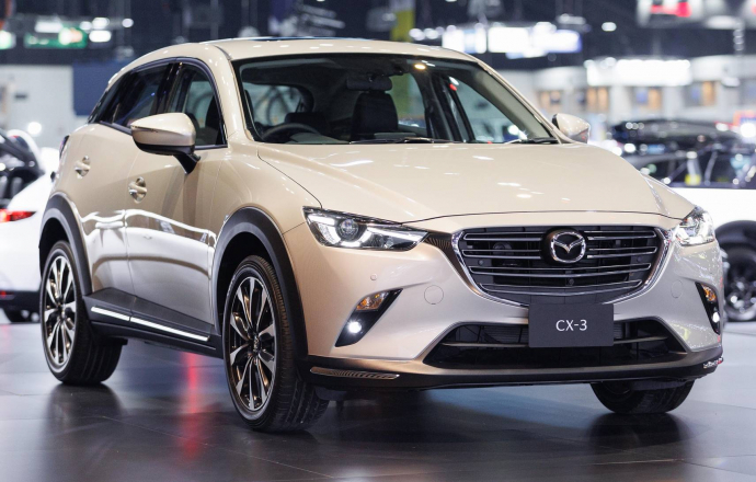 Mazda อัดโปรแรงท้ายปี นำโดย MAZDA CX-3 สีใหม่ แพลตทินั่ม ควอตซ์ ที่งาน Motor Expo 2021