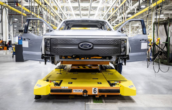 Ford ตั้งเป้า!! 2 ปีข้างหน้า จะเป็นผู้ผลิต EV รายใหญ่อันดับสองของโลก