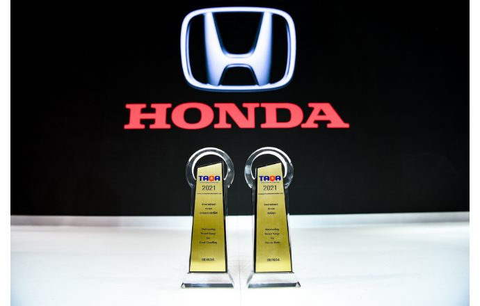 Honda คว้า 2 รางวัล จากรางวัลธุรกิจยานยนต์ยอดนิยมแห่งปี 2564