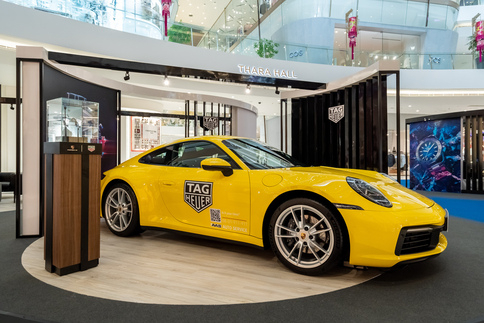 โฉบเฉี่ยวระดับโลก Porsche 911 Carrera จัดแสดงในงานเปิดตัว TAG Heuer Heritage Pop-up Museum พิพิธภัณฑ์ป๊อปอัพแห่งแรกในไทย 