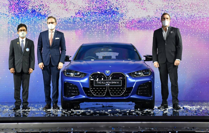 BMW และ MINI นำขบวนยานยนต์พรีเมียมหลากรุ่น อวดโฉมคันจริง ที่งาน Motor Show 2022