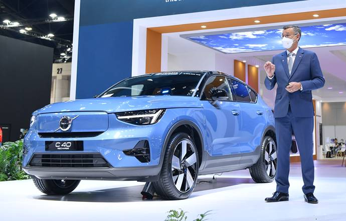 Volvo เน้นรถยนต์พลังงานสะอาด อวดโฉมรถไฟฟ้า NEW C40 RECHARGE PURE ELECTRIC ที่งาน Motor Show 2022