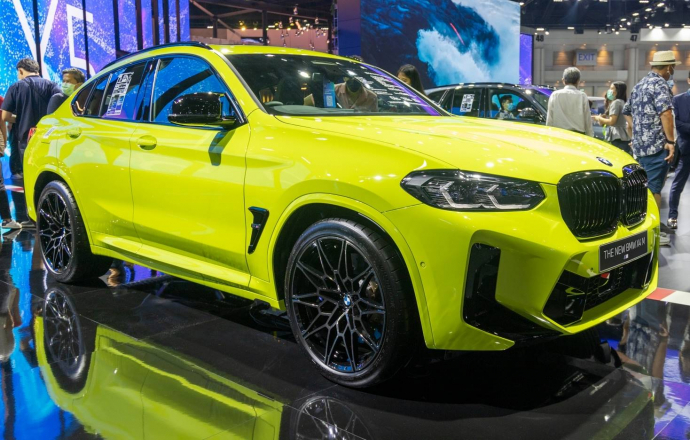 ยลโฉมคันจริง BMW X4 M Competition ใหม่ สีสันสุดจี๊ด ค่าตัว 8.599 ล้านบาท ที่งาน Motor Show 2022