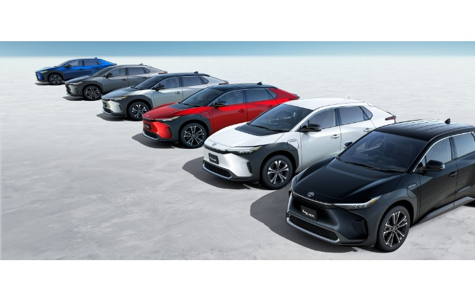 Toyota เปิดราคารถไฟฟ้า Toyota bZ4X ในราคาเริ่มต้น 1.6 ล้านบาทที่ญี่ปุ่น
