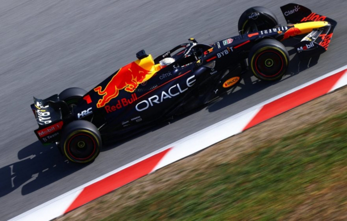 Verstappen ได้เฮงเสริมเก่ง เก็บชัยได้ 3 สนามรวดหลัง Leclerc รถพัง ศึก F1 2022 ที่สเปน