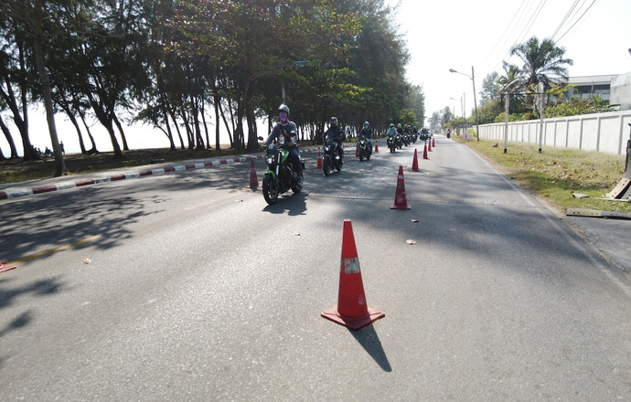 BAJAJ Dominar Rides #18 วันเดย์ทริป เที่ยวแกรนด์แคนยอน ชมวิวทะเลสาบสงขลา แห่งอ่าวไทย