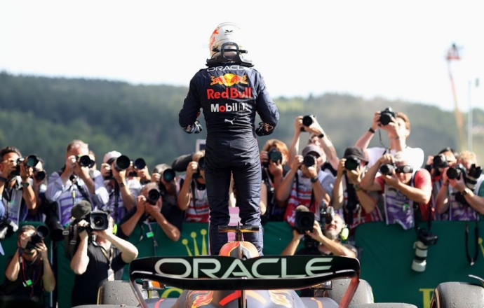 Verstappen เร็วระห่ำ เริ่ม 14 จบด้วยแชมป์ กวาดเรียบทุกรางวัล ศึก F1 2022 ที่เบลเยี่ยม