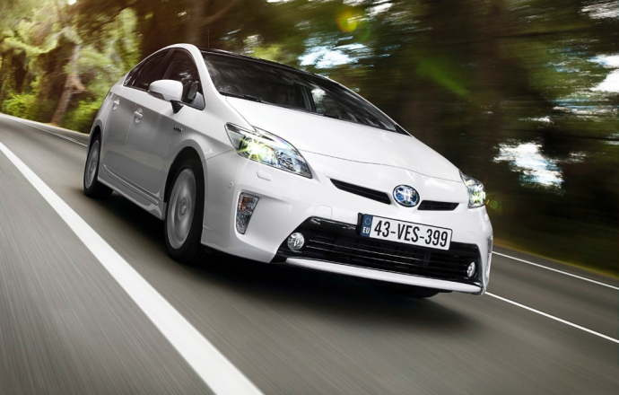 Toyota ถูกศาลฎีกาสั่งจ่ายเงินกว่าหมื่นล้านบาท จากการนำเข้าชิ้นส่วนเพื่อเอามาประกอบเป็น Toyota Prius