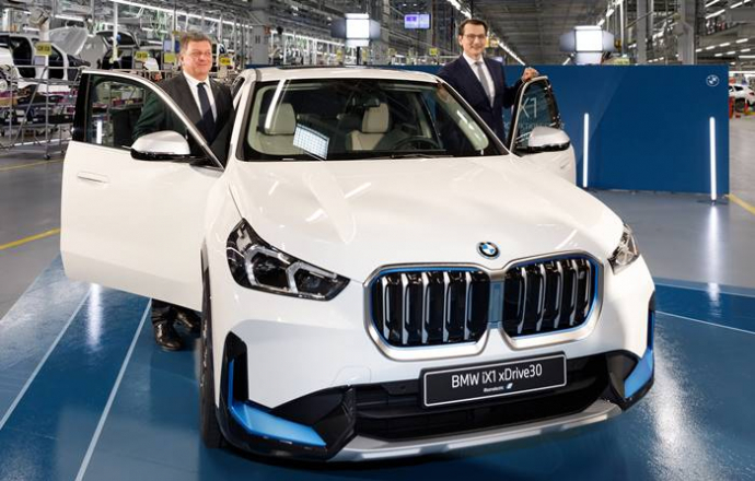 รถไฟฟ้า BMW iX1 เริ่มสายการผลิตในเยอรมนีแล้ว