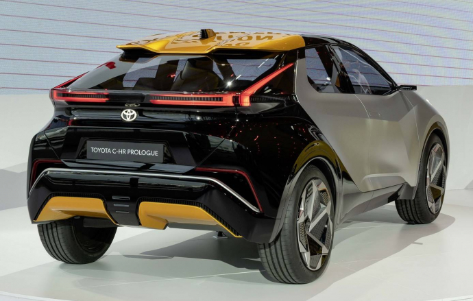 เผยรถต้นแบบ Toyota C-HR Prologue Concept รถคอมแพ็ค SUV รุ่นต่อไป