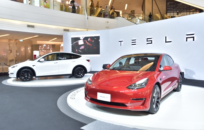 เกรย์ร้อง...เทสล่าเปิดตัวในไทยอย่างเป็นทางการ ทั้ง Tesla Model 3 และ Model Y ในราคาเริ่มต้น 1.759 ล้านบาท
