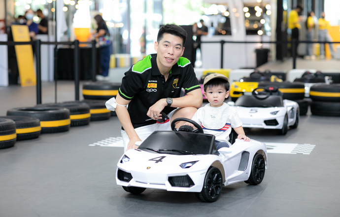 เรนาสโซ มอเตอร์ เปิดพื้นที่สร้างแรงบันดาลใจให้แก่เด็กและเยาวชน ครั้งแรกในประเทศไทย กับ Lamborghini Bangkok Family Day 