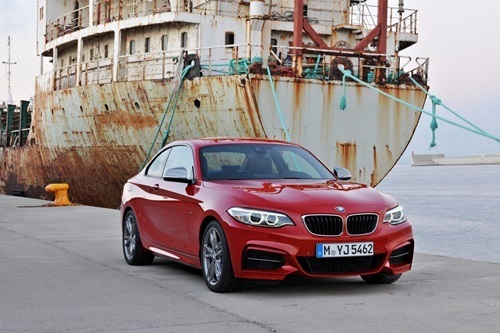 BMW Series 2 official image