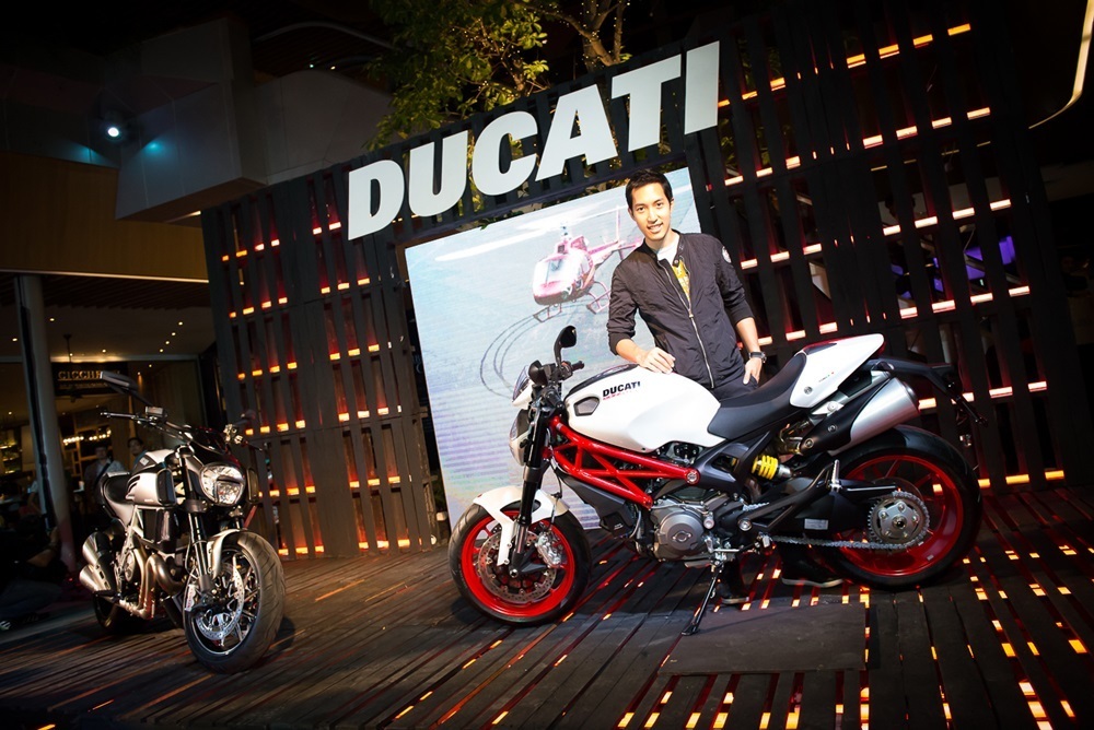 รถมอเตอร์ไซค์ใหม่   Ducati