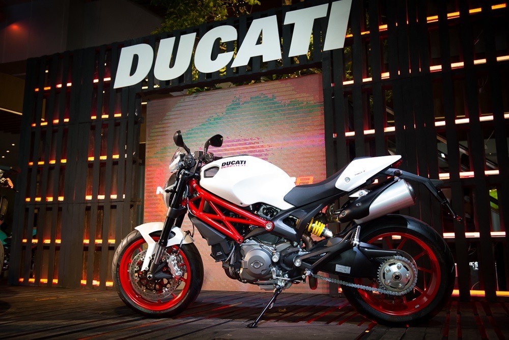 รถมอเตอร์ไซค์ใหม่   Ducati