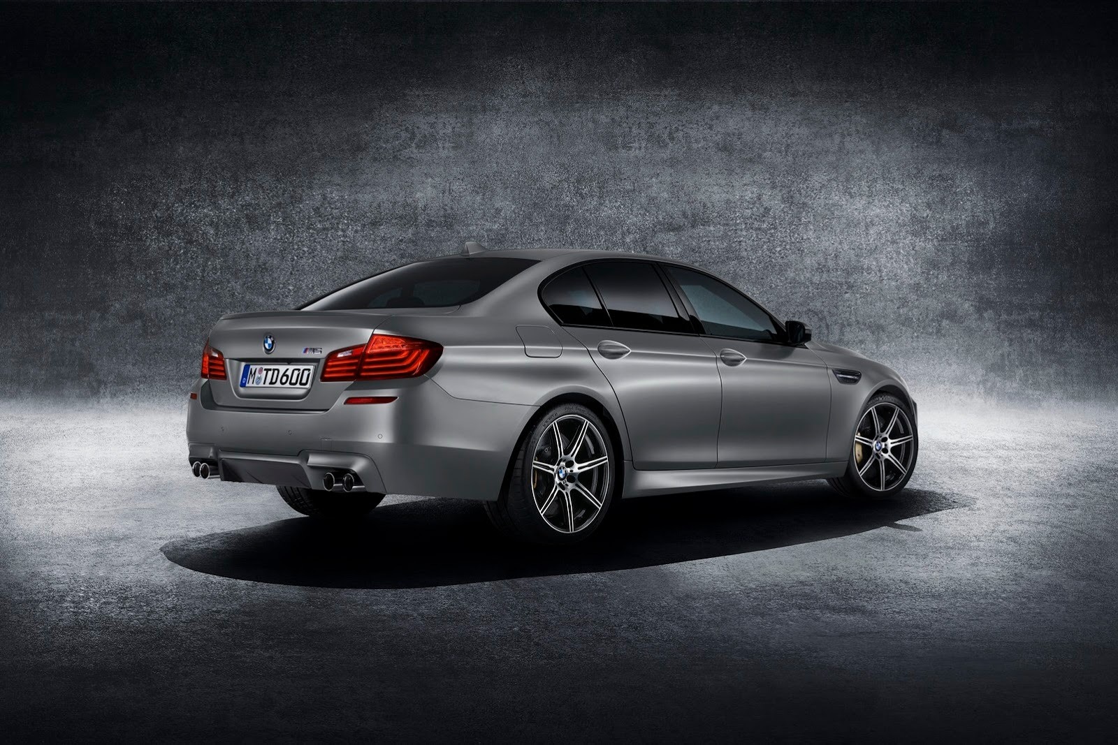 BMW 30  Jahre  M5
