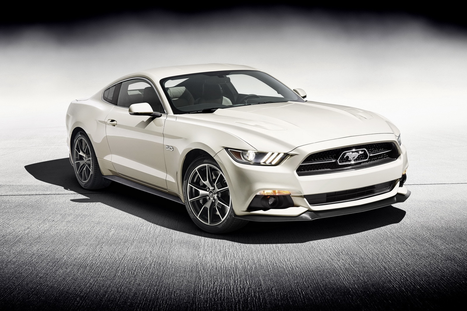 Ford Mustang 50 Aniversary