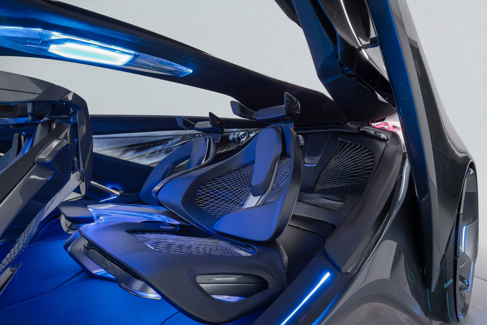 Chevrolet FNR Autonomous EV Concept