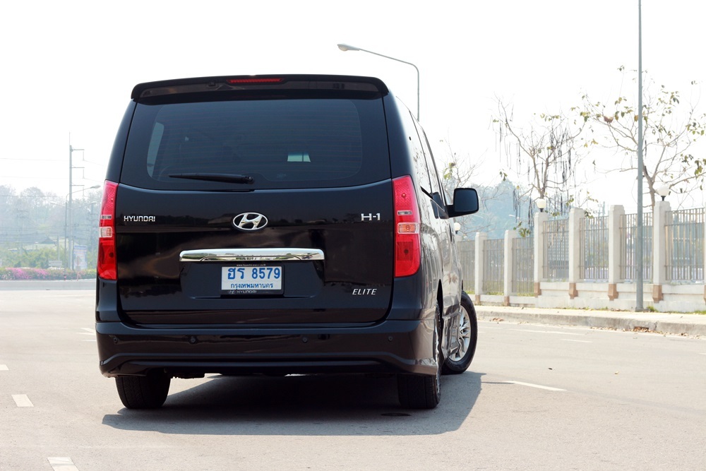 ทดสอบรถยนต์   Hyundai H1 Elite 