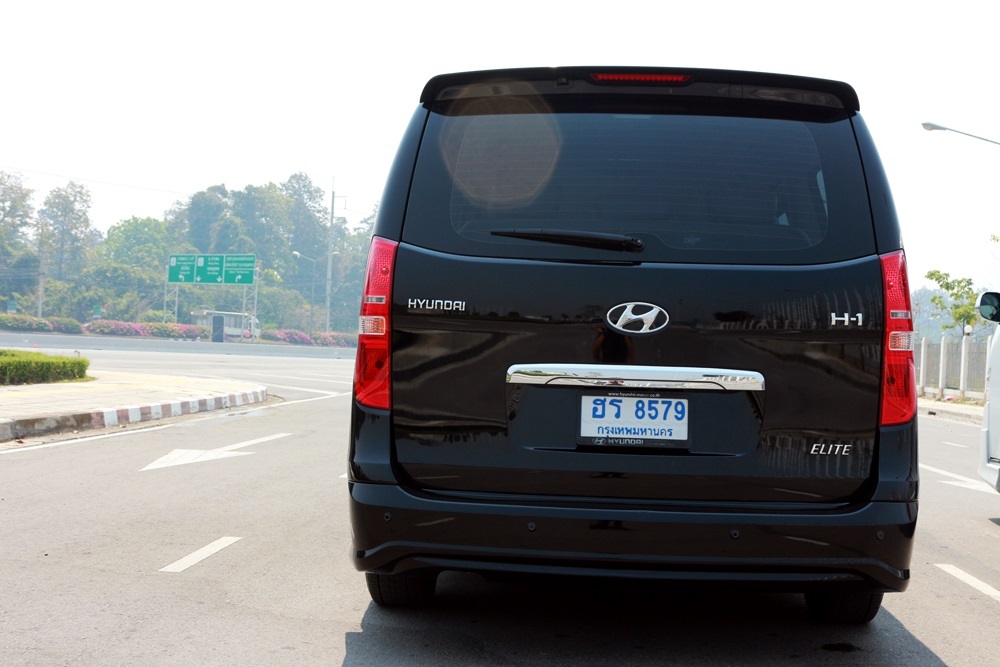 ทดสอบรถยนต์   Hyundai H1 Elite 